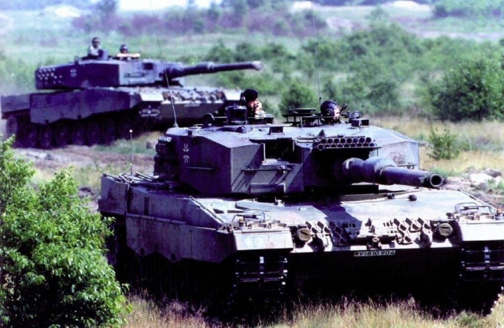 Vieja imagen de Leopard 2A4 pertenecientes al Bundeswehr. Imagen: Internet