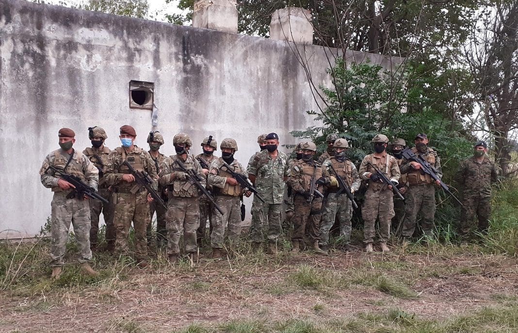 Comando Conjunto De Fuerzas De Operaciones Especiales La Primera