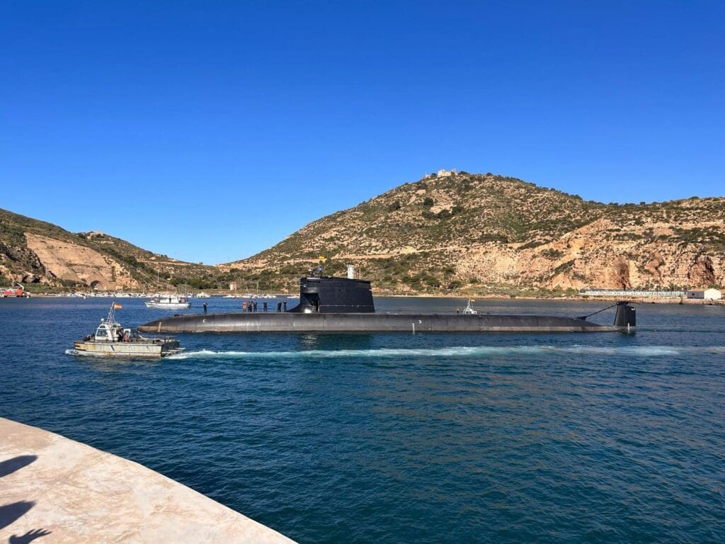 El Submarino Espa Ol S Isaac Peral Realiz Su Primera Navegaci N