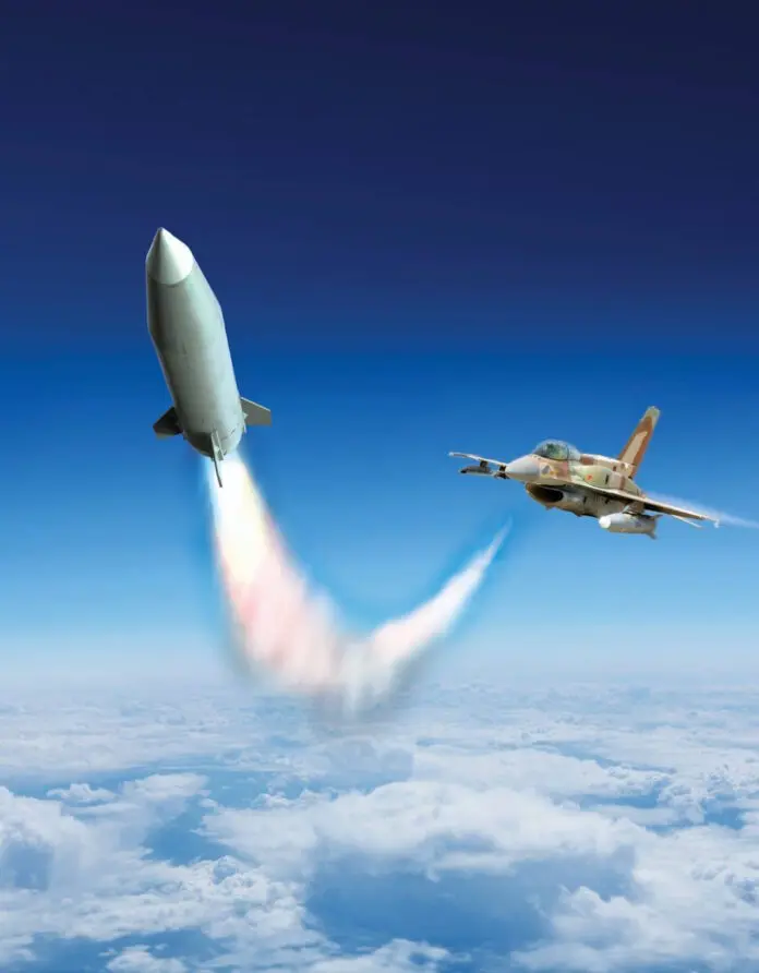 صناعات الفضاء الإسرائيلية IAI تكشف عن نسخة تطلق من الجو من صاروخ Lora الباليستي