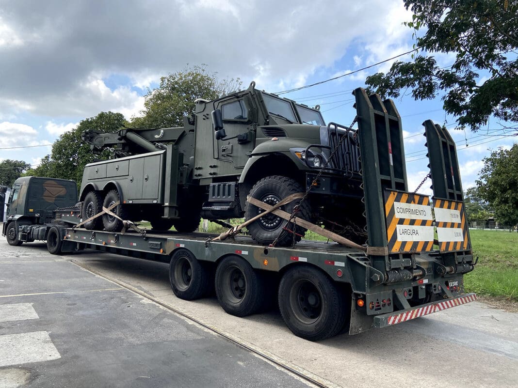 Navistar MaxxPro