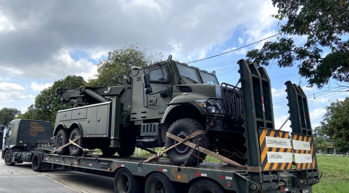 Navistar MaxxPro